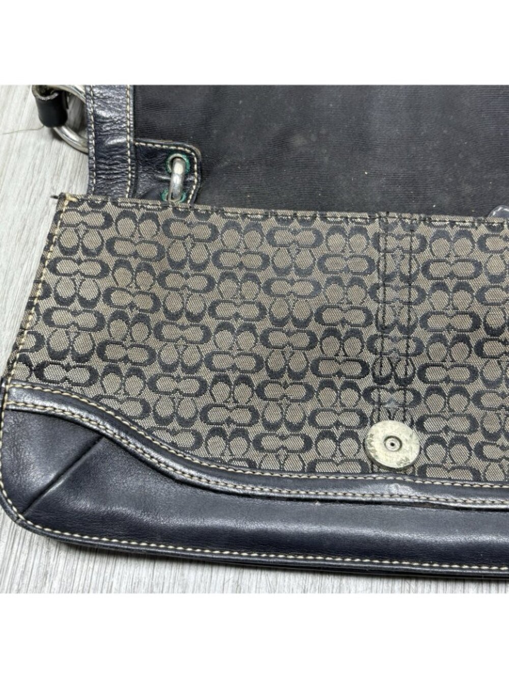 Vintage Coach Y2K Black/Gray Signature Canvas Soho Shoulder Bag 7075 - Picture 10 of 11